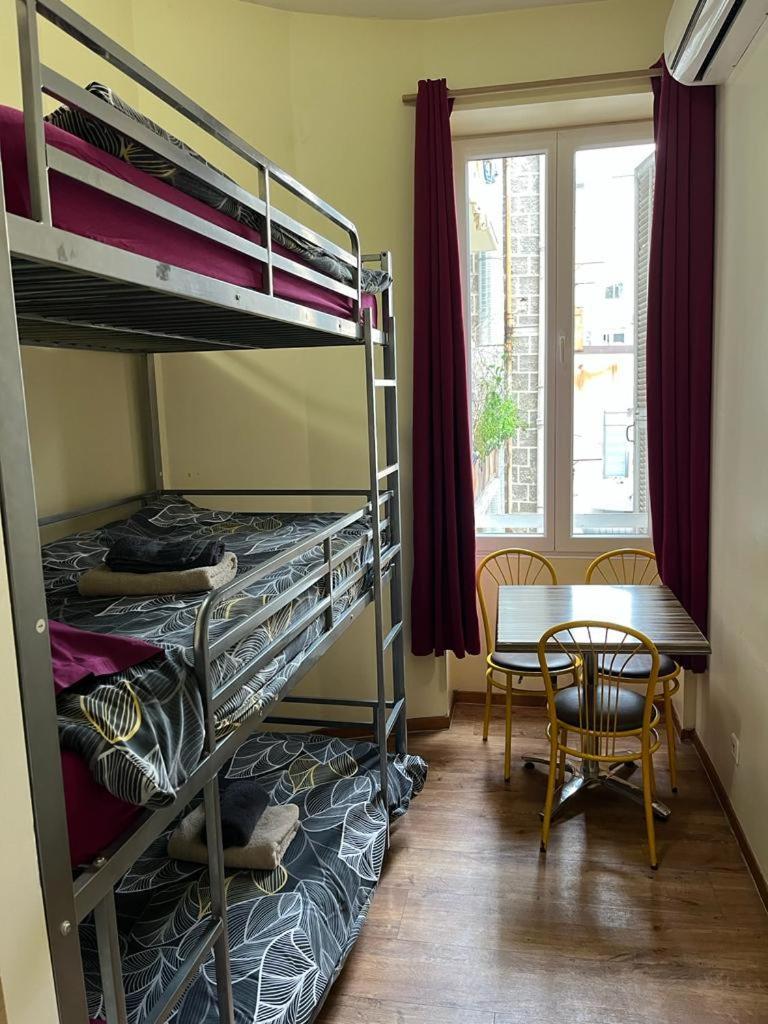 Hotel Lyonnais Nice Eksteriør billede